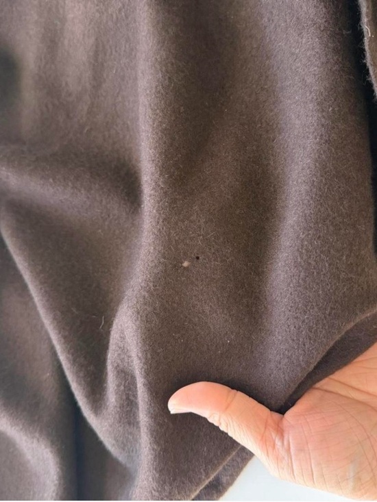 Vintage Nordstrom Cashmere Scarf Wrap Shawl Made in Scotland Brown 27”x75”. - Picture 5 of 7